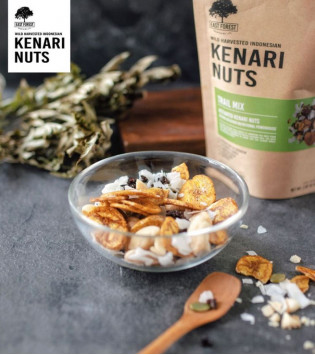 EAST FOREST KENARI NUTS TRAIL MIX 80 G